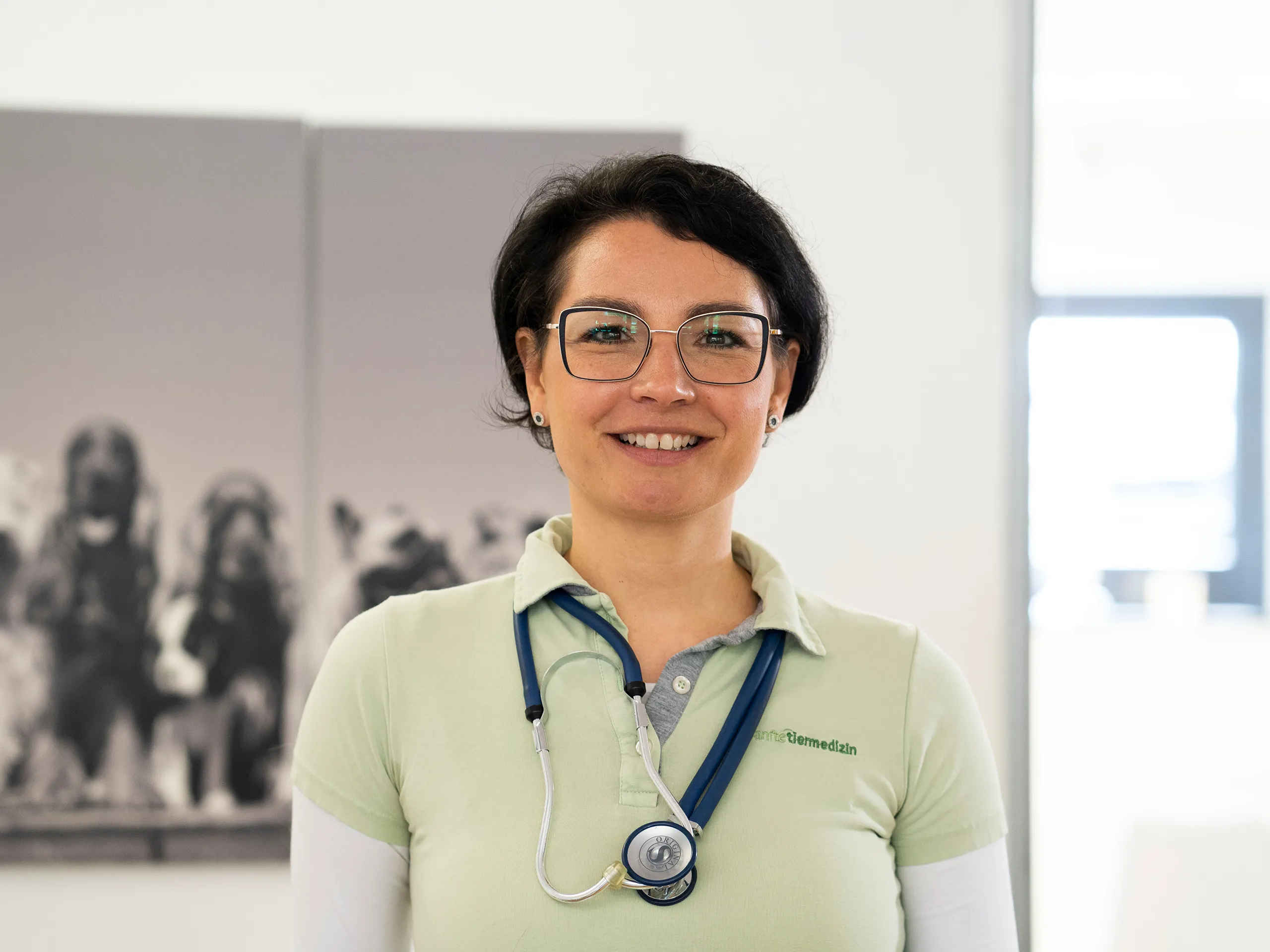 Dr. Gundula Gloßner – Praktizierende Tierärztin und ARAG Tier-Expertin