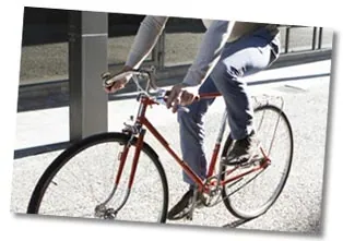 Mit unserem Verkehrssrechtsschutz sind Sie auch als Fahrradfahrer geschützt Mit unserem Verkehrssrechtsschutz sind Sie auch als Fahrradfahrer geschützt